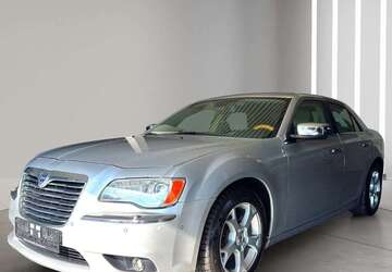 Lancia Thema 188.000 km 8.990 &euro; Oberhausen 46045