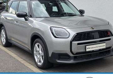Mini Countryman S (Cooper) 21.499 km 33.890 &euro; Dinslaken 46535