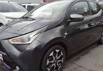 Toyota Aygo 37.300 km 13.490 &euro; Gelsenkirchen 45892