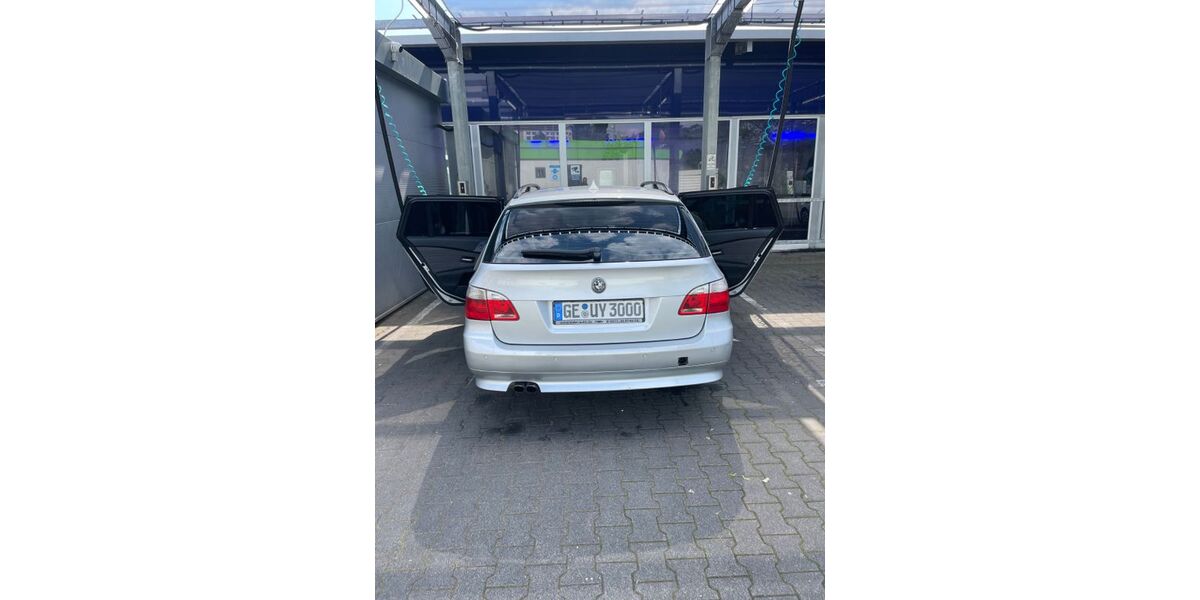 BMW 525 329.000 km 2.500 &euro; Gelsenkirchen 45899