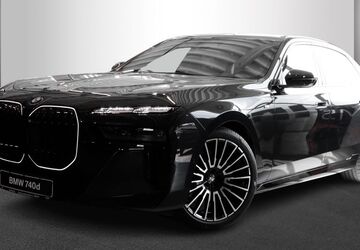 BMW 740 4.900 km 108.690 &euro; Gelsenkirchen 45897