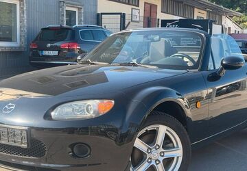 Mazda MX-5 71.366 km 6.200 &euro; Gelsenkirchen 45884