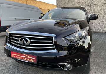 INFINITI QX70 250.000 km 8.900 &euro; Essen 45356