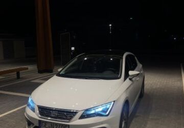 Seat Leon 98.000 km 15.500 &euro; Gelsenkirchen 45896