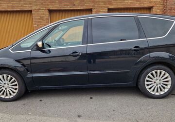 Ford S-Max 175.000 km 8.987 &euro; Gelsenkirchen 45881