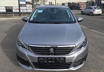 Peugeot 308 97.000 km 8.990 &euro; Gelsenkirchen 45884