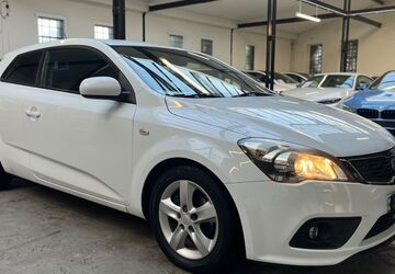 Kia ceed / Ceed 122.350 km 6.250 &euro; Velbert 42551