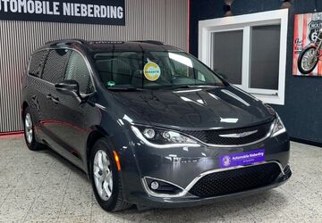 Chrysler Pacifica 62.301 km 22.990 &euro; Essen 45356