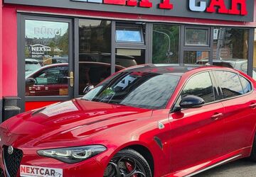 Alfa Romeo Giulia 8.500 km 67.499 &euro; Mülheim an der Ruhr 45476
