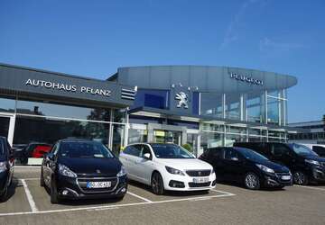 Peugeot 5008 9.990 km 44.390 &euro; Bochum 44801