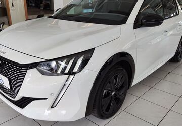 Peugeot 208 38.918 km 17.890 &euro; Essen 45307