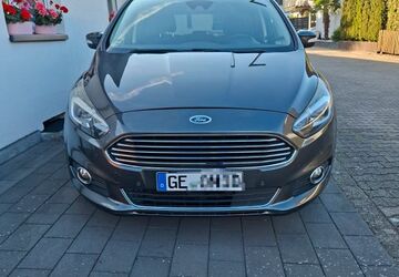 Ford S-Max 164.351 km 9.850 &euro; gelsenkirchen 45896