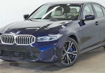 BMW 330 25.598 km 48.840 &euro; Gelsenkirchen 45897
