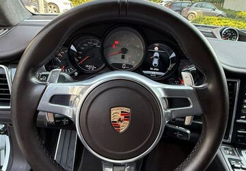 Porsche Panamera 134.000 km 38.000 &euro; Gelsenkirchen 45897