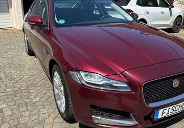 Jaguar XF 213.575 km 11.850 &euro; Essen 45131