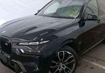 BMW X7 M60 25.090 km 98.840 &euro; Gelsenkirchen 45897