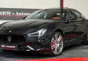 Maserati Ghibli 70.000 km 36.990 &euro; Ratingen 40878