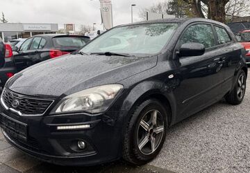 Kia ceed / Ceed 199.000 km 2.790 &euro; Gelsenkirchen Erle 45891