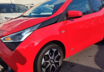 Toyota Aygo (X) 20.800 km 13.990 &euro; Gelsenkirchen 45892