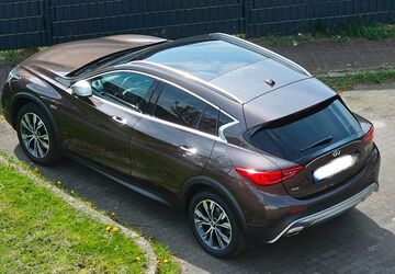 INFINITI QX30 108.000 km 13.000 &euro; Oberhausen 46145