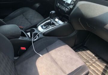 Nissan Qashqai 176.439 km 9.999 &euro; Gelsenkirchen 45881