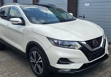 Nissan Qashqai 68.000 km 14.900 &euro; Gelsenkirchen 45884