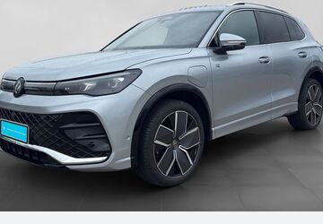 VW Tiguan 8.900 km 47.740 &euro; Dorsten 46282