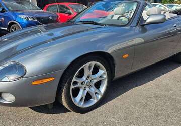Jaguar XK8 54.670 km 22.900 &euro; Gelsenkirchen 45884