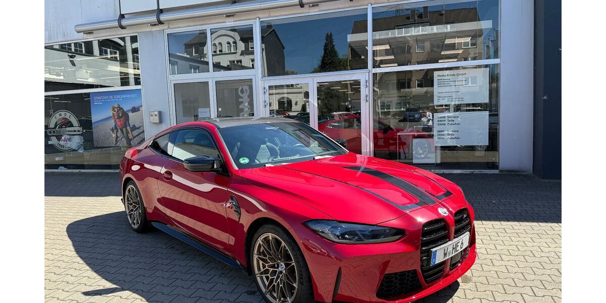 BMW M4 26.000 km 82.900 &euro; Wuppertal 42109