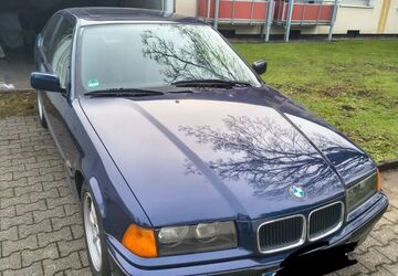 BMW 316 208.932 km 1.390 &euro; Dortmund 44388