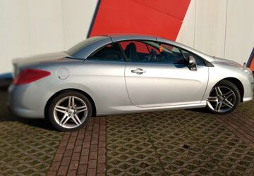 Peugeot 308 94.000 km 4.000 &euro; Gelsenkirchen 45891