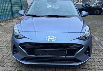 Hyundai i10 11.000 km 16.399 &euro; Gelsenkirchen 45879