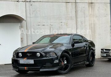 Ford Mustang 76.414 km 26.990 &euro; Essen 45141