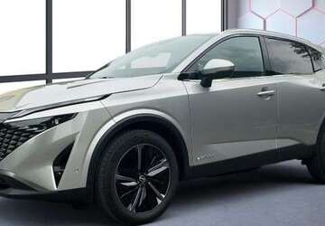 Nissan Qashqai 2.500 km 32.790 &euro; Bottrop 46240