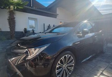 Toyota Corolla 40.800 km 19.999 &euro; Gelsenkirchen 45889