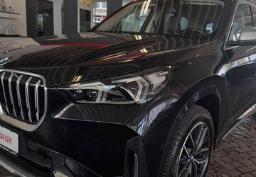 BMW X1 28.185 km 35.990 &euro; Gelsenkirchen 45888