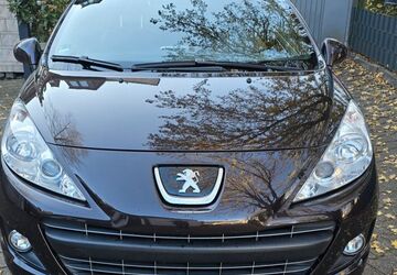 Peugeot 207 72.500 km 7.450 &euro; Essen, Ruhr 45359