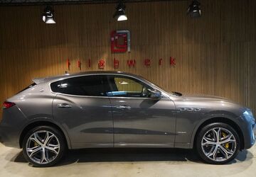 Maserati Levante 35.000 km 44.941 &euro; Duisburg 47228