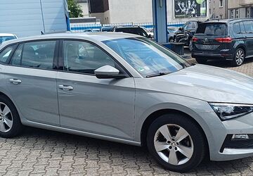 Skoda Scala 105.000 km 21.480 &euro; Essen 45307