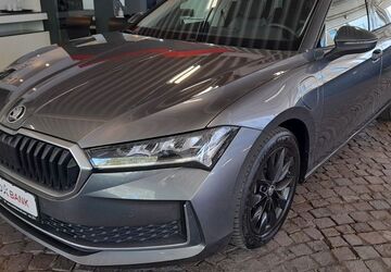 Skoda Superb 61.931 km 33.900 &euro; Gelsenkirchen 45888