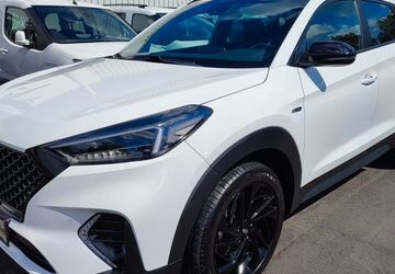 Hyundai TUCSON 13.400 km 23.999 &euro; Gelsenkirchen 45892