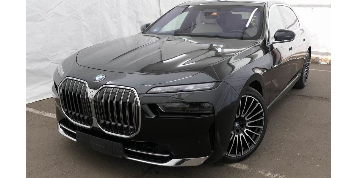 BMW 740 40.006 km 93.740 &euro; Bochum 44809