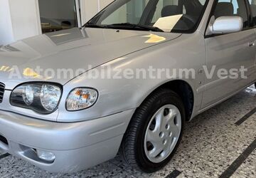 Toyota Corolla 63.000 km 3.870 &euro; Recklinghausen 45657
