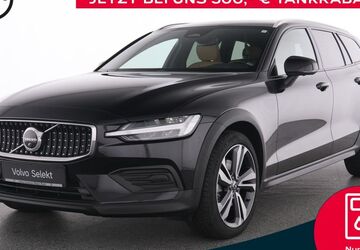 Volvo V60 Cross Country 46.516 km 37.990 &euro; Essen-Kray 45309