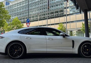 Porsche Panamera 29.400 km 78.900 &euro; Wuppertal 42279