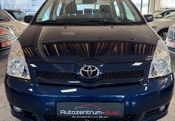 Toyota Corolla Verso 82.000 km 5.990 &euro; Gelsenkirchen 45881
