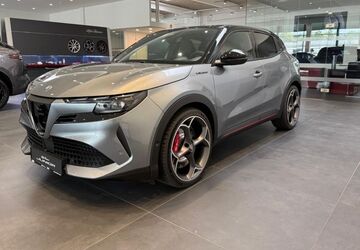 Alfa Romeo Junior 13.900 km 38.985 &euro; Oberhausen 46049