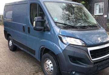 Peugeot Boxer 99.641 km 7.990 &euro; Gelsenkirchen 45886