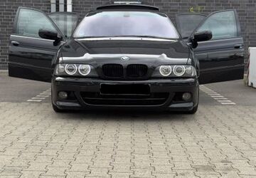 BMW 530 282.000 km 12.499 &euro; Gelsenkirchen 45883