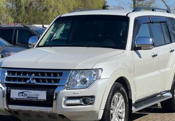 Mitsubishi Pajero 159.000 km 25.900 &euro; Olfen 59399